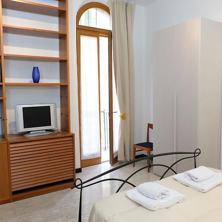 Apartament Deluxe Quattro Spade Verona Buitenkant foto