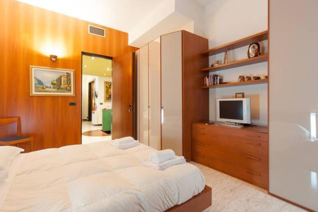 Apartament Deluxe Quattro Spade Verona Buitenkant foto